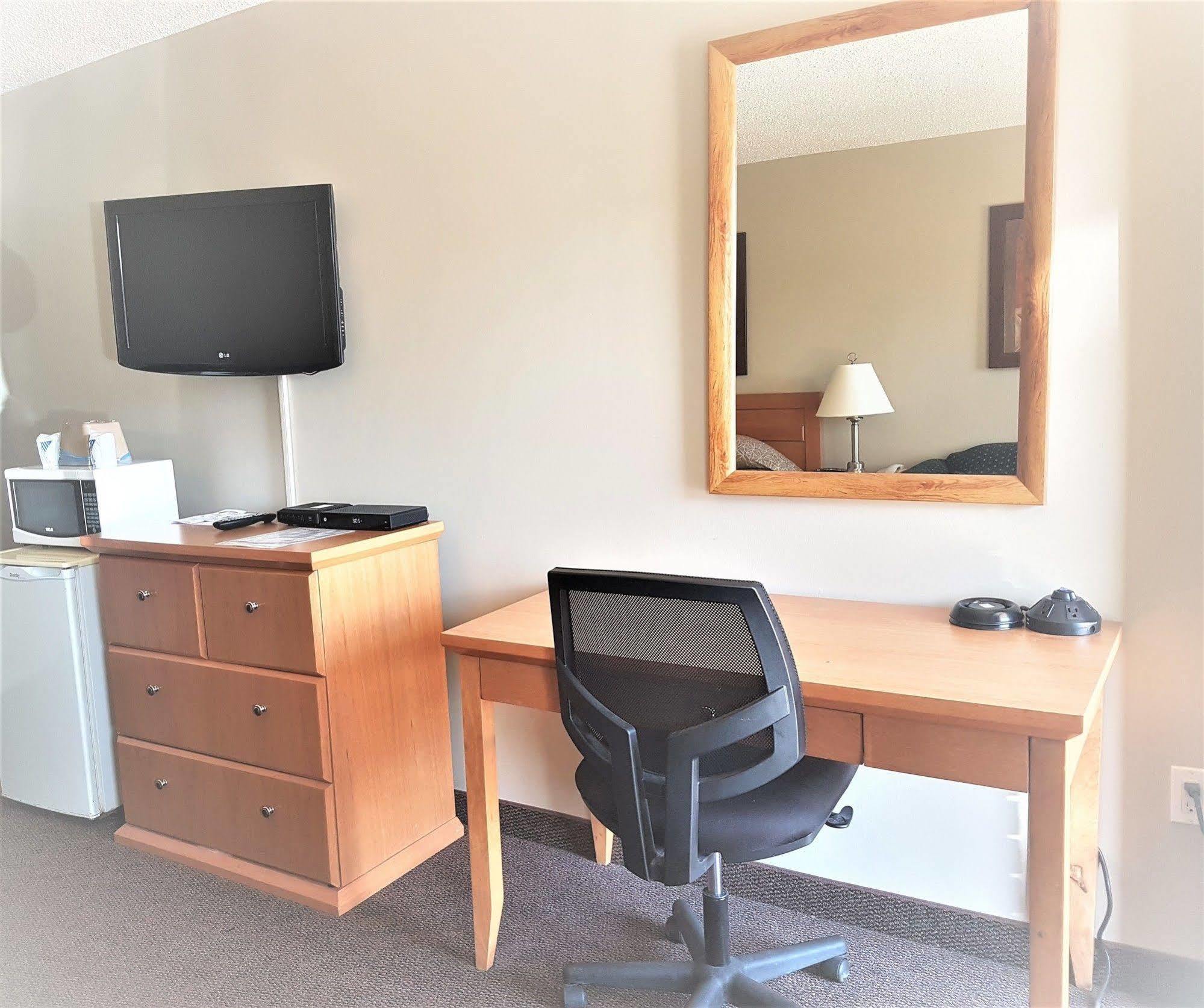 Bcminns - Lloydminster Extérieur photo