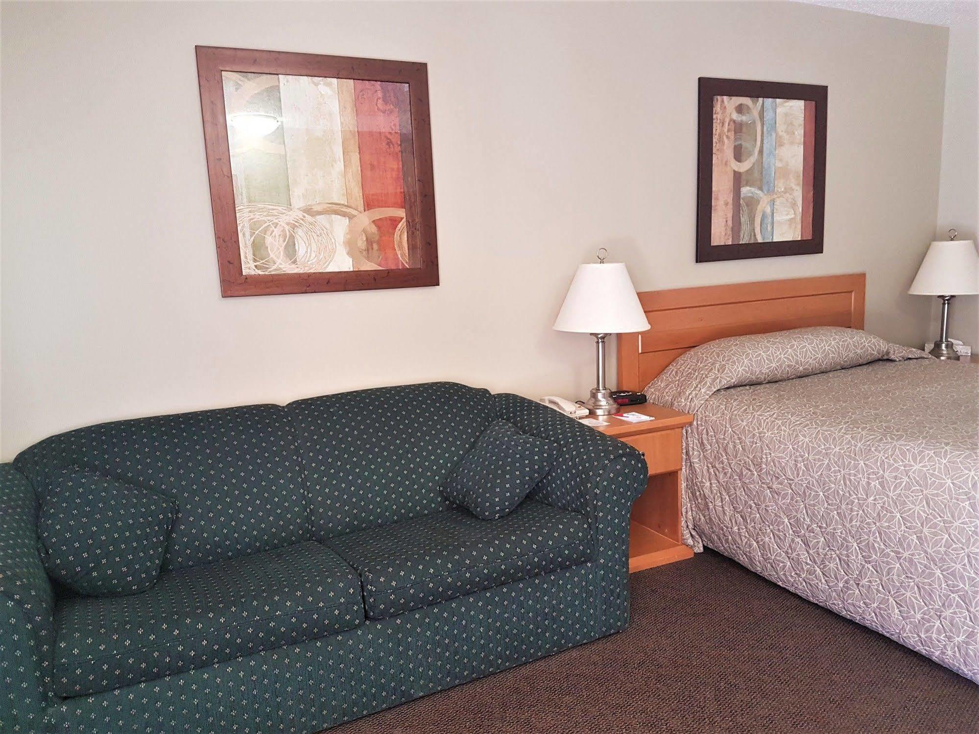 Bcminns - Lloydminster Extérieur photo