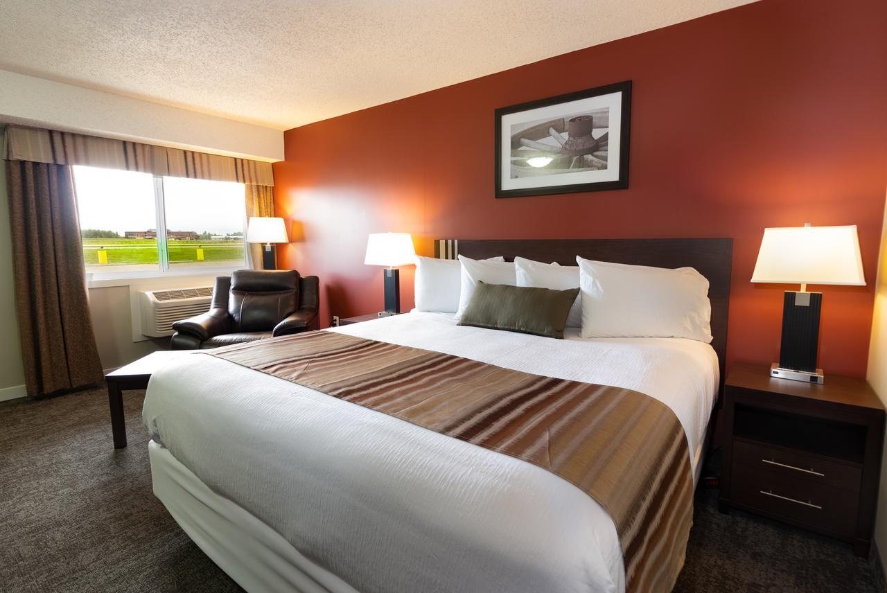 Bcminns - Lloydminster Extérieur photo